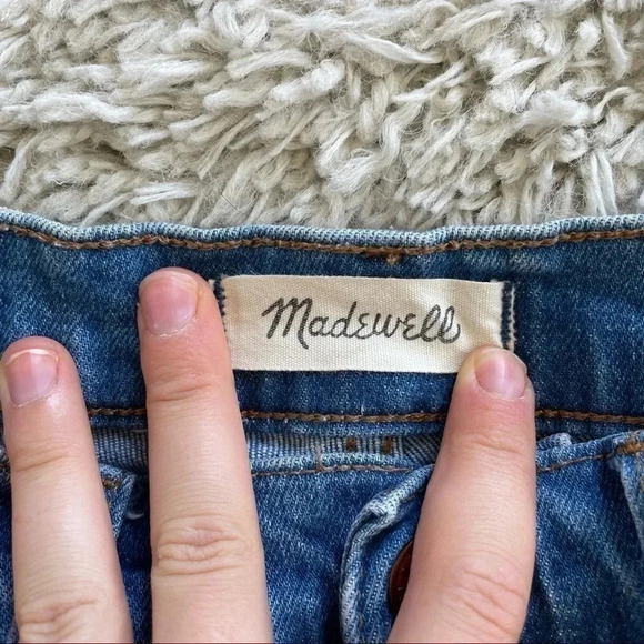 Madewell High Rise Slim Boyjean Raw Edge Hem Medium Blue Wash Distressed - Picture 10 of 13